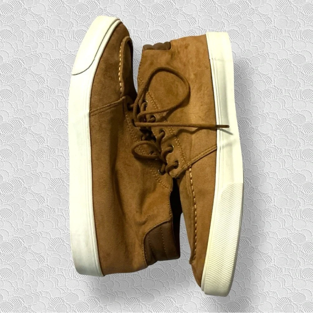 🌸OLD NAVY TAN FAUX-SUEDE MID TOP MOCCASINS